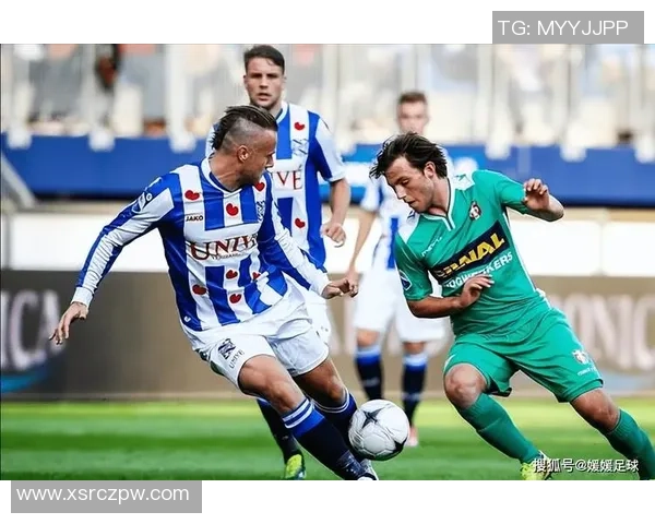 阿贾克斯队迎战鹿特母斯巴达展开激烈对决期待精彩表现与胜利荣耀